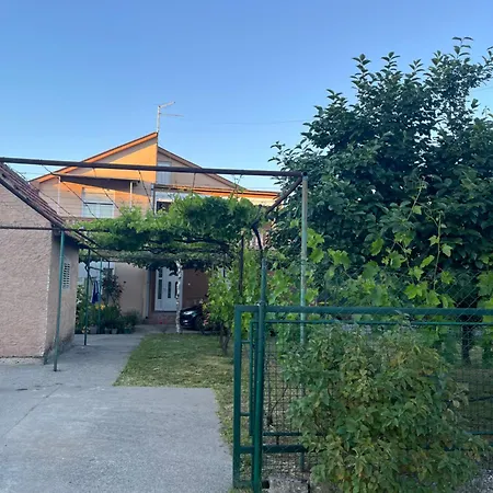 Apartmán R&s Two Bedroom Podgorica