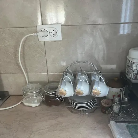 R&s Two Bedroom Apartment Podgorica